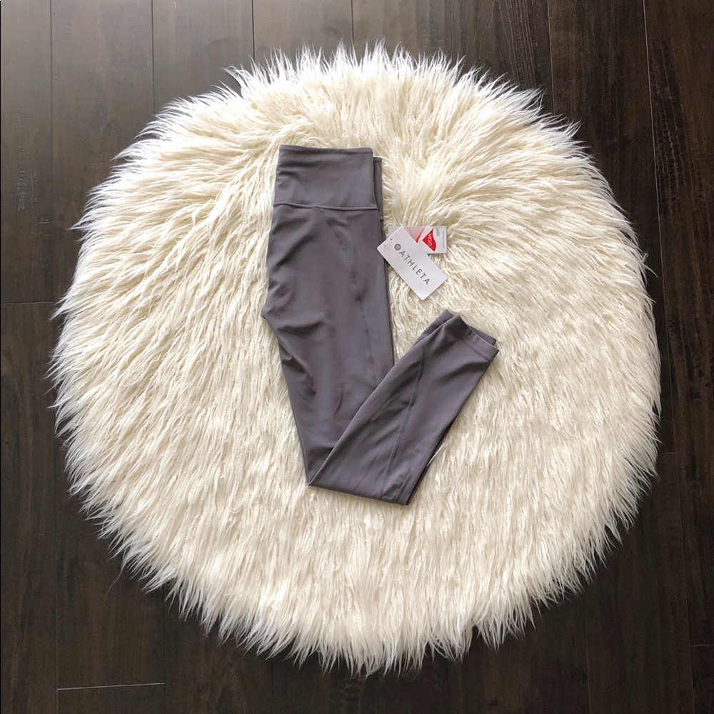 NWT Athleta Salutation 7/8 Legging - Silver Bells